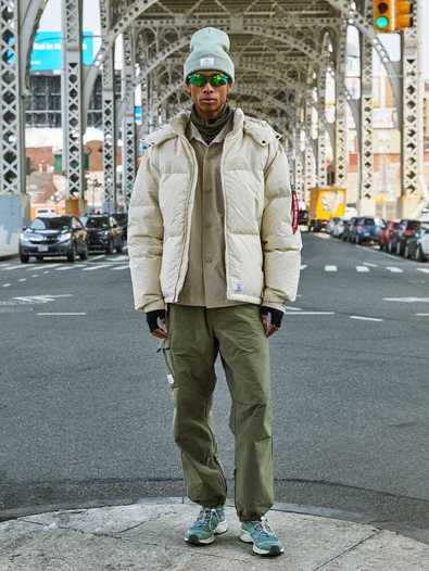 Парка пуховая Alpha Industries Puffer parka, limestone
