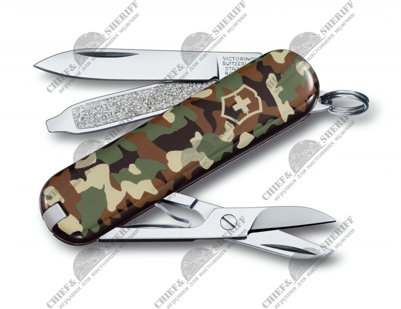 Швейцарский нож-брелок Victorinox Classic SD (camouflage) 58 мм, 7 функций, 0.6223.94